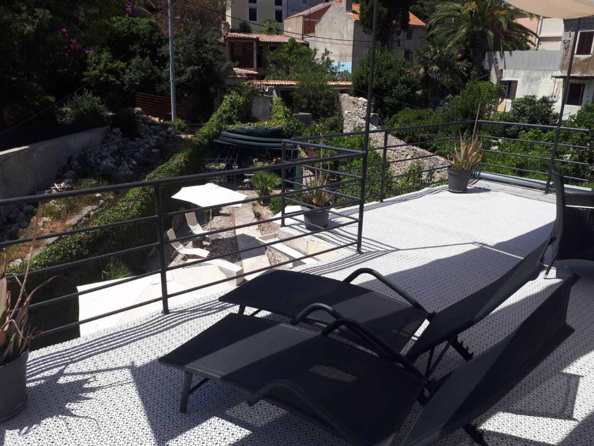 Apartments Petra 23 Mali Losinj Exterior photo
