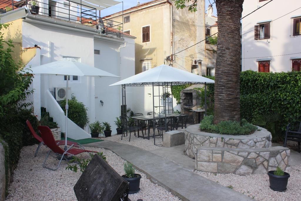 Apartments Petra 23 Mali Losinj Exterior photo